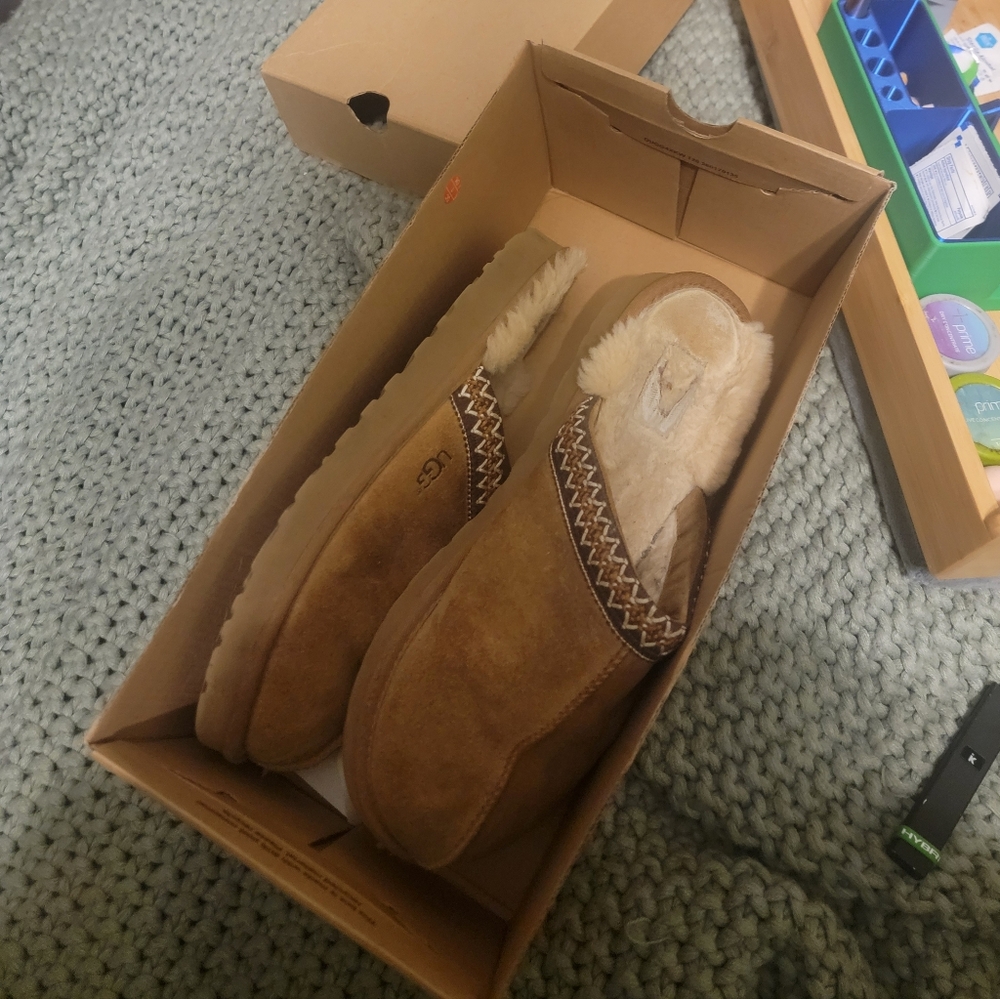 UGG Women's Tan Slippers